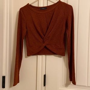 Brown, small sized crop top